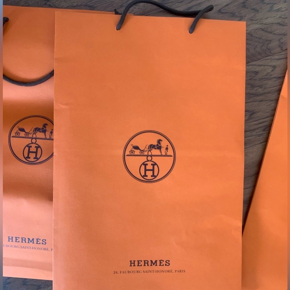 Signature Hermes paper shipping bag - Picture 4 of 5